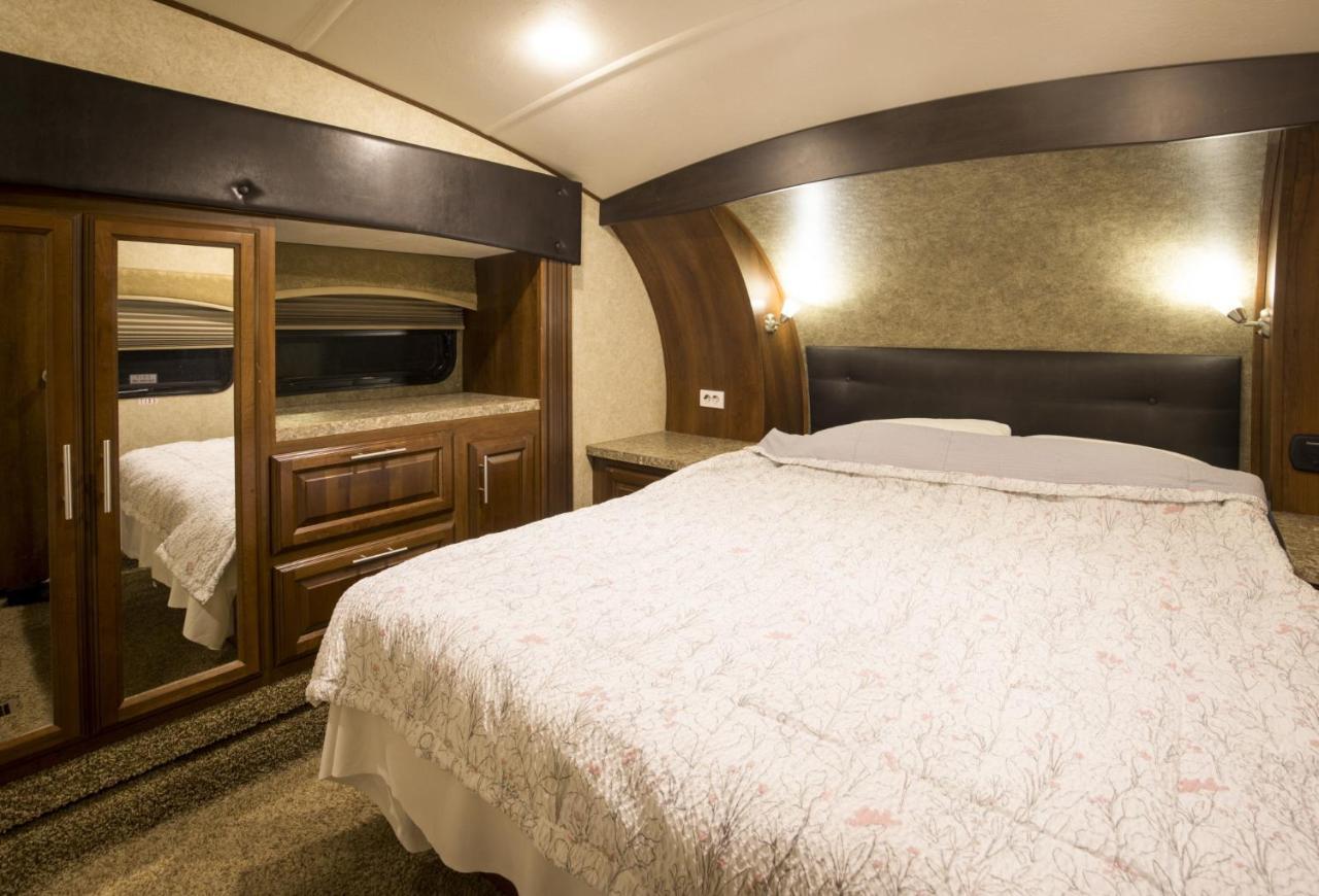 Mei The Caravan Jeju Exterior foto