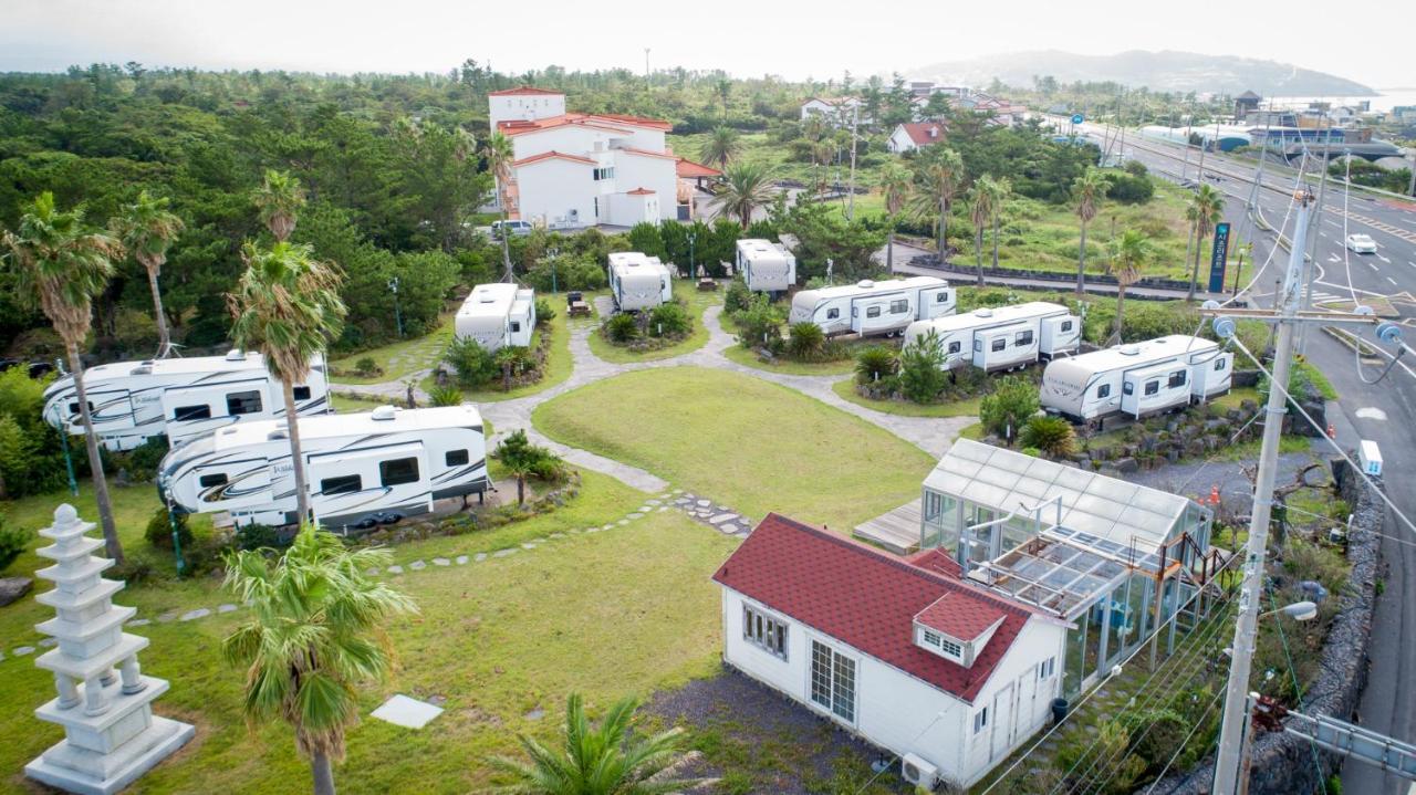 Mei The Caravan Jeju Exterior foto